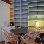 Homestay Private 4p Top Floor - *