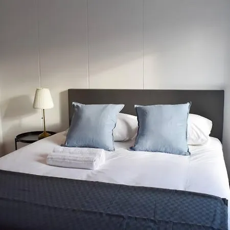 Privat bolig Private 4p Top Floor -